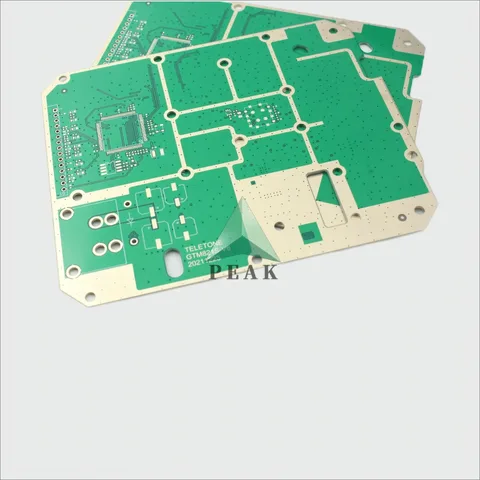 4 Layers Rogers RT/Duroid 5880 (DK2.2; DF0.001) PTFE+Ceramic+Superfine Woven Glass PCB — view 3