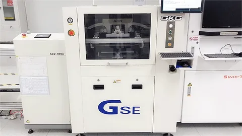 Fully automatic solder paste printing machine