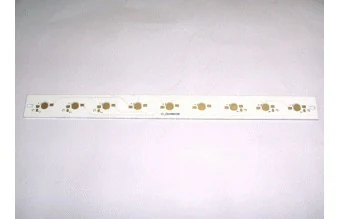 Single sided aluminium LED bar with OSP finish and evenly spaced emitter footprints
