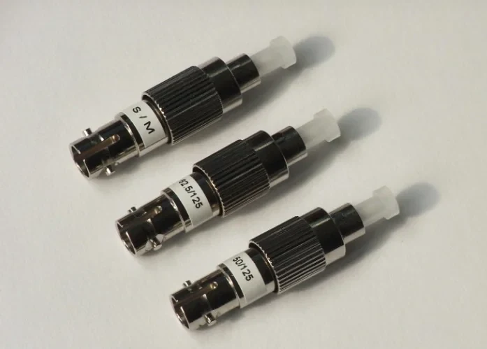 FCm-STf - Hybrid Adapter manufactured by Ever Expresslink Limited