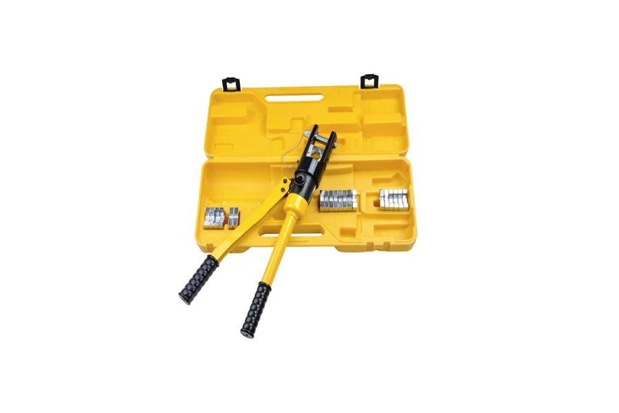 Hand-held crimping cutter with fixed die set and black plastic case