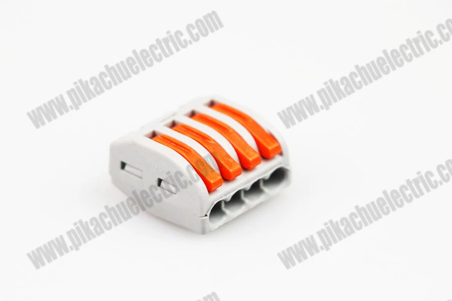 Bulk pack of wiring quick connectors in a plastic bag