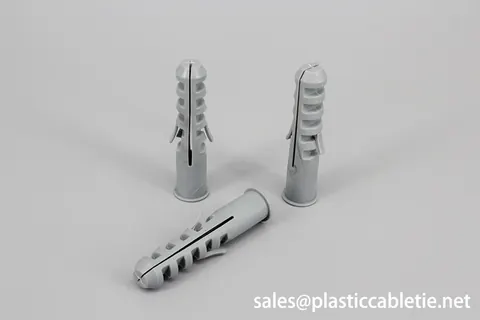 Expand nail plug expand plug wall plug for different size 7x35mm 8x40mm view 2