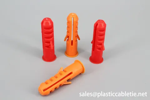 Expand nail plug expand plug wall plug for different size 7x35mm 8x40mm view 3