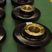 Pair of seal and bearing rings with bronze inserts