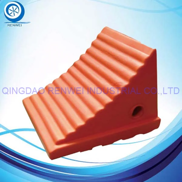RW876PU Rubber Wheel Chock from Renwei