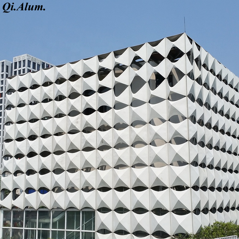 Aluminum ceiling and 3D panels