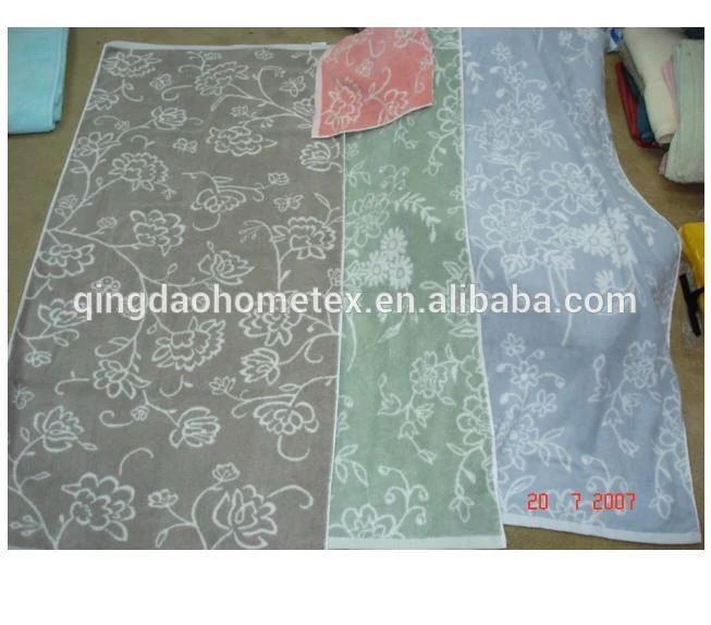 100% cotton yarn dyed jacquard flower bath towel, 70x140 cm, square shape, woven floral pattern, plain colour, natural white base with subtle floral detail