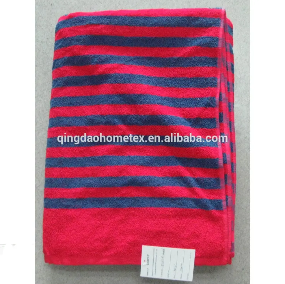 White and blue 100% cotton yarn dyed stripe bath towel, 70x140 cm, with a clean, reversible dobby weave pattern