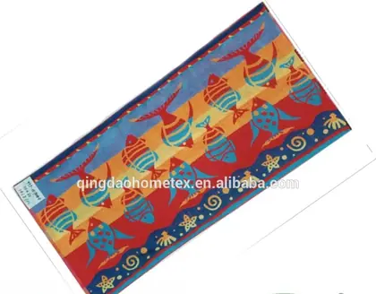Orange and yellow 100% cotton jacquard beach towel with woven tropical fish design, 75x150 cm