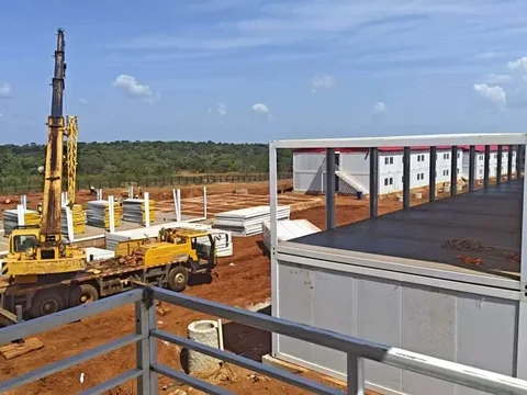 Site earthworks and services preparation at the Simandou camp