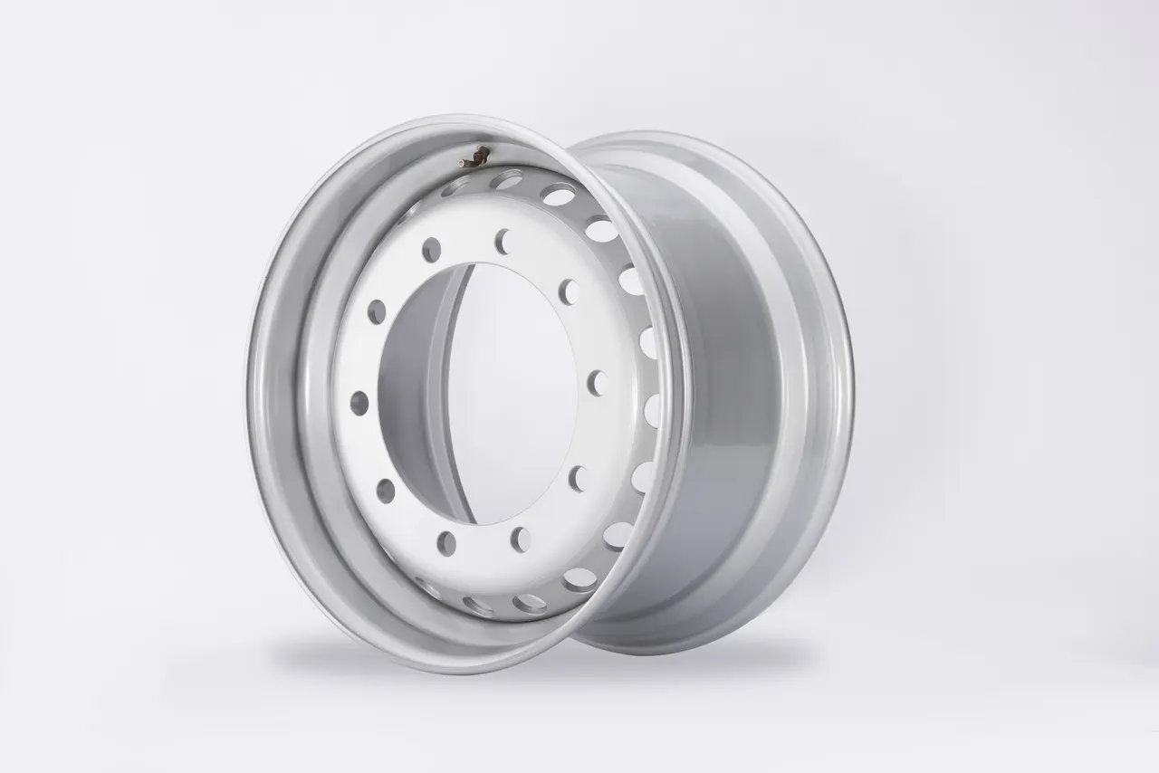 22.5x11.75 20 Hand Holes truck wheel supplied by Resunyou