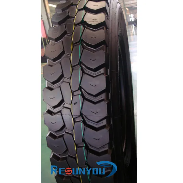 RDC987 truck and bus radial tyre view 2