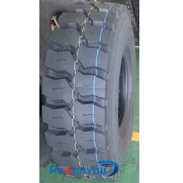 RDM990 truck and bus radial tyre view 2