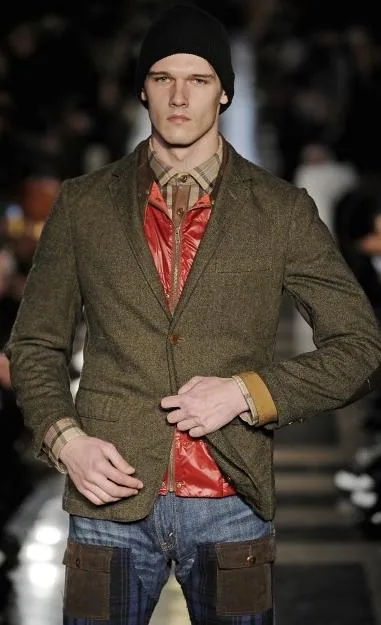 D68 - classics 2 button style by Right Luck