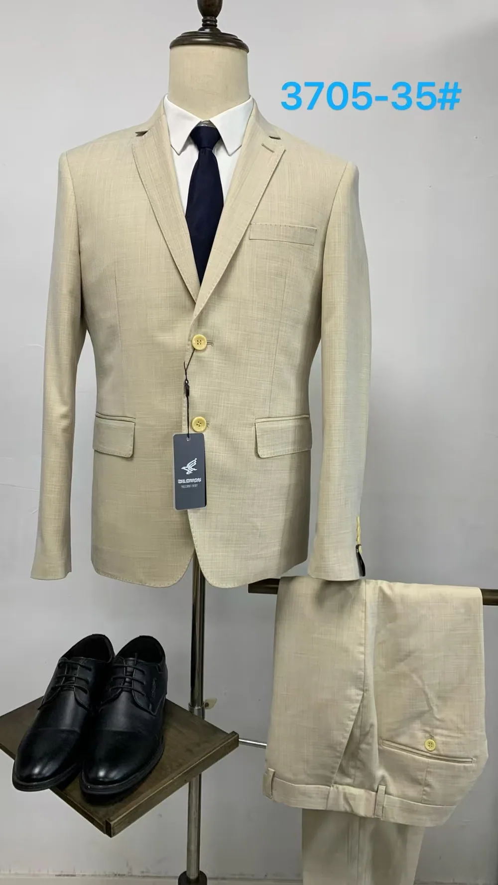 3705-35 - Men's Suits by Right Luck