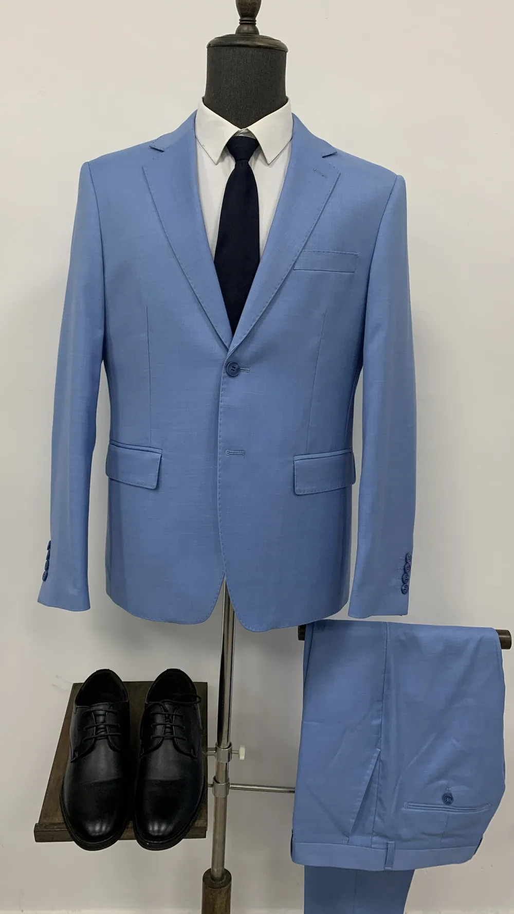 711046-34 - Men's Suits by Right Luck
