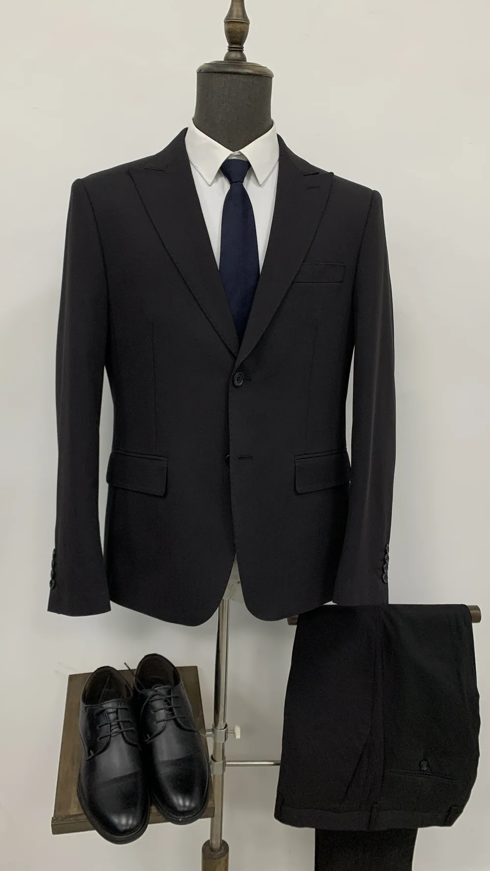 16098-9 - Men's Suits by Right Luck
