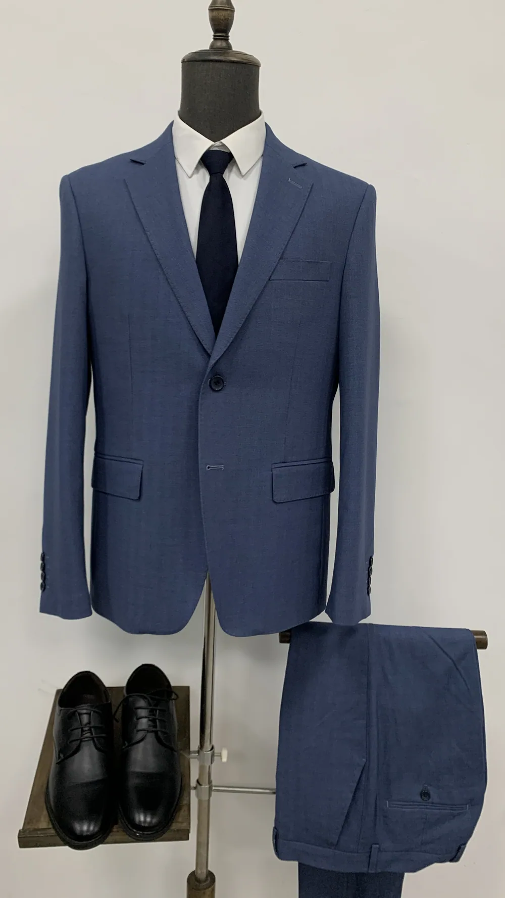 3281968-8 - Men's Suits by Right Luck