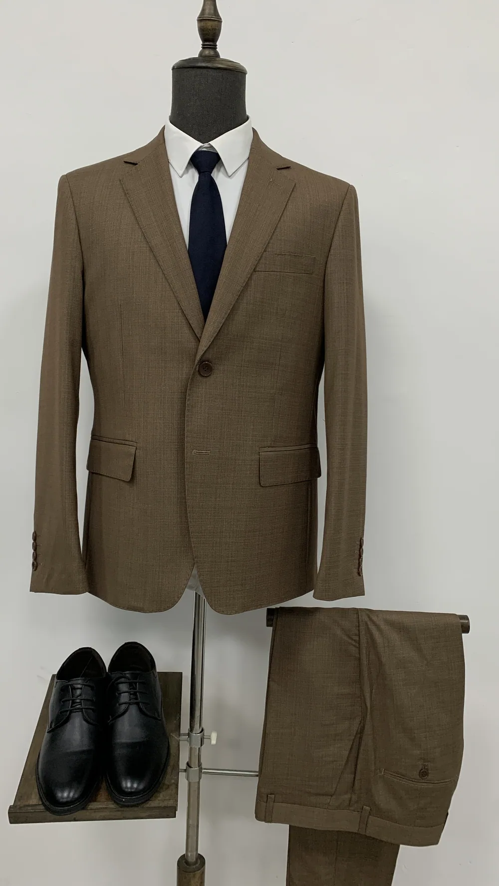 3615-55 - Men's Suits by Right Luck