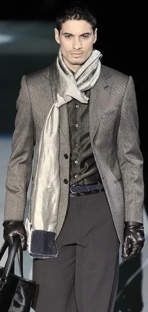D134 - classics 2 button style by Right Luck