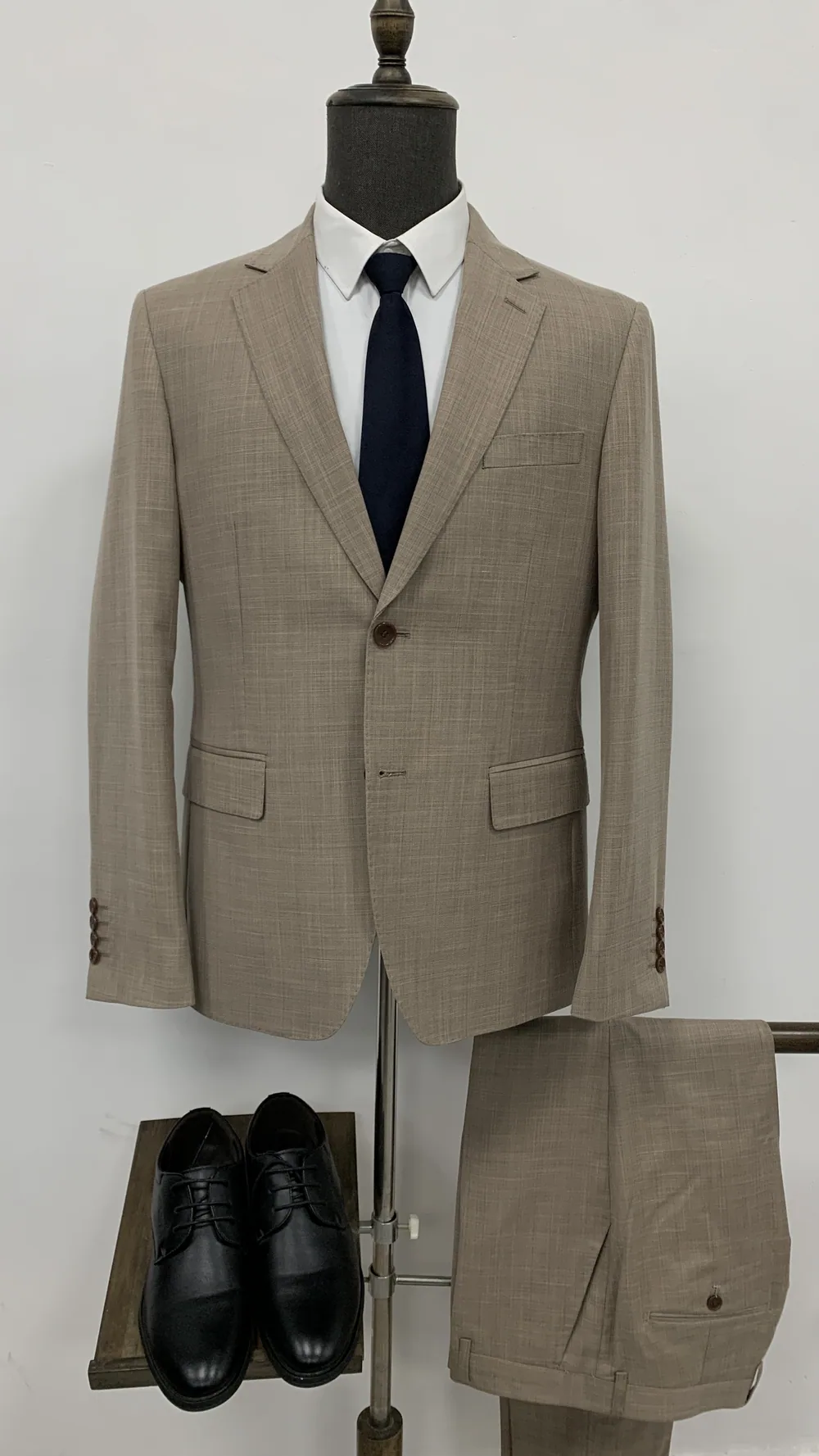3705-49 - Men's Suits by Right Luck