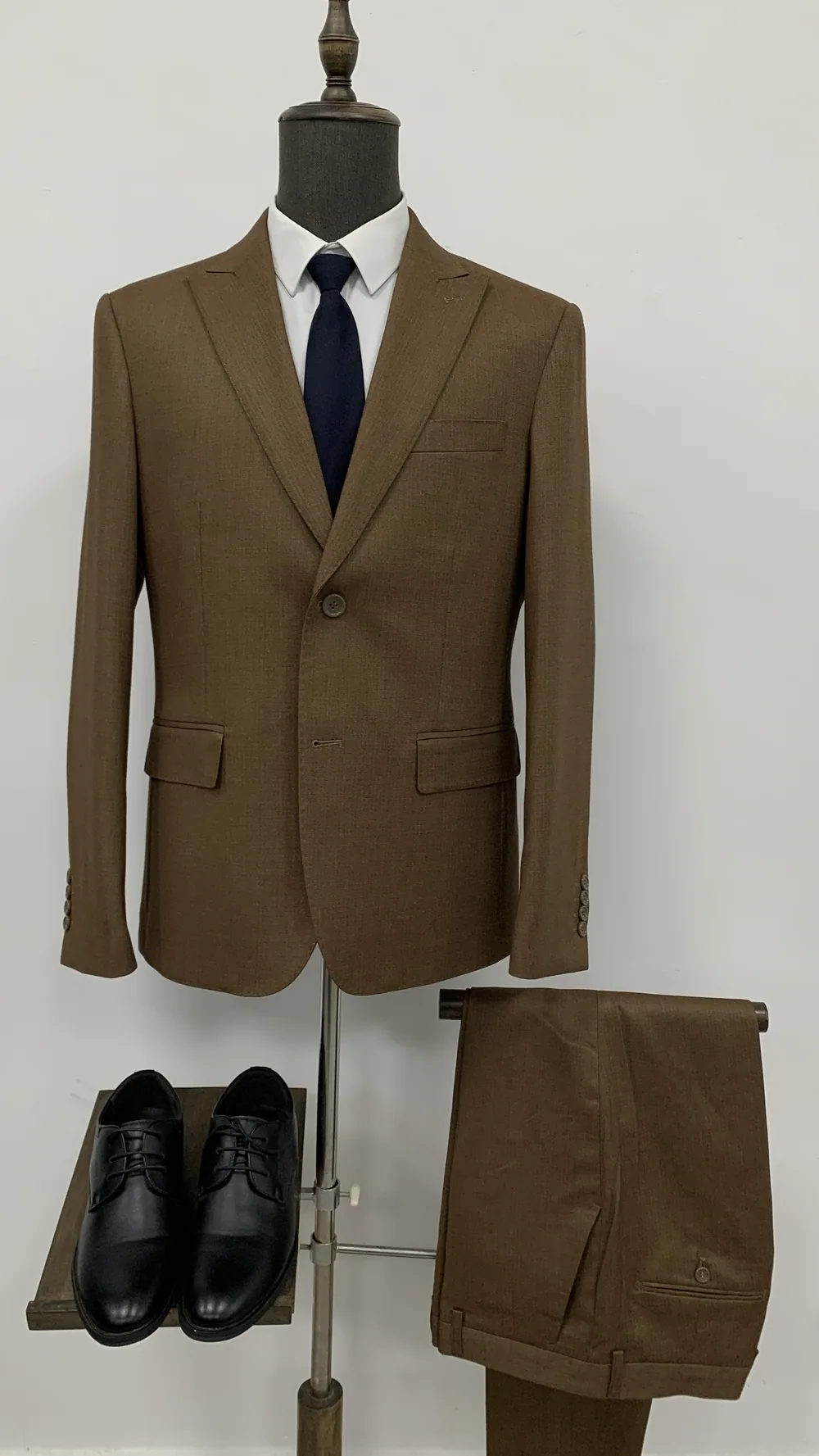 724855-26 - Men's Suits by Right Luck