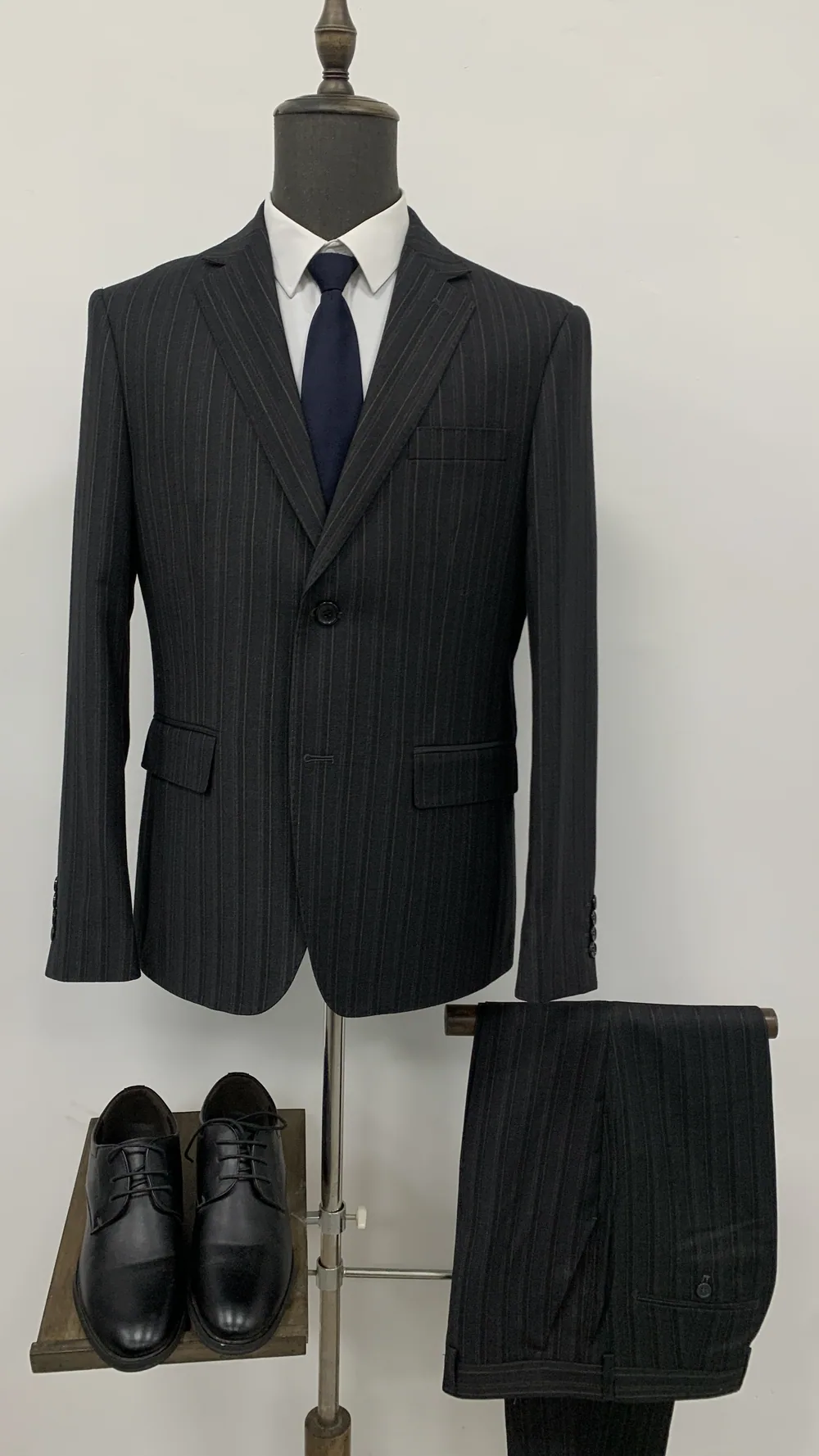 HA3295025-12 - Men's Suits by Right Luck