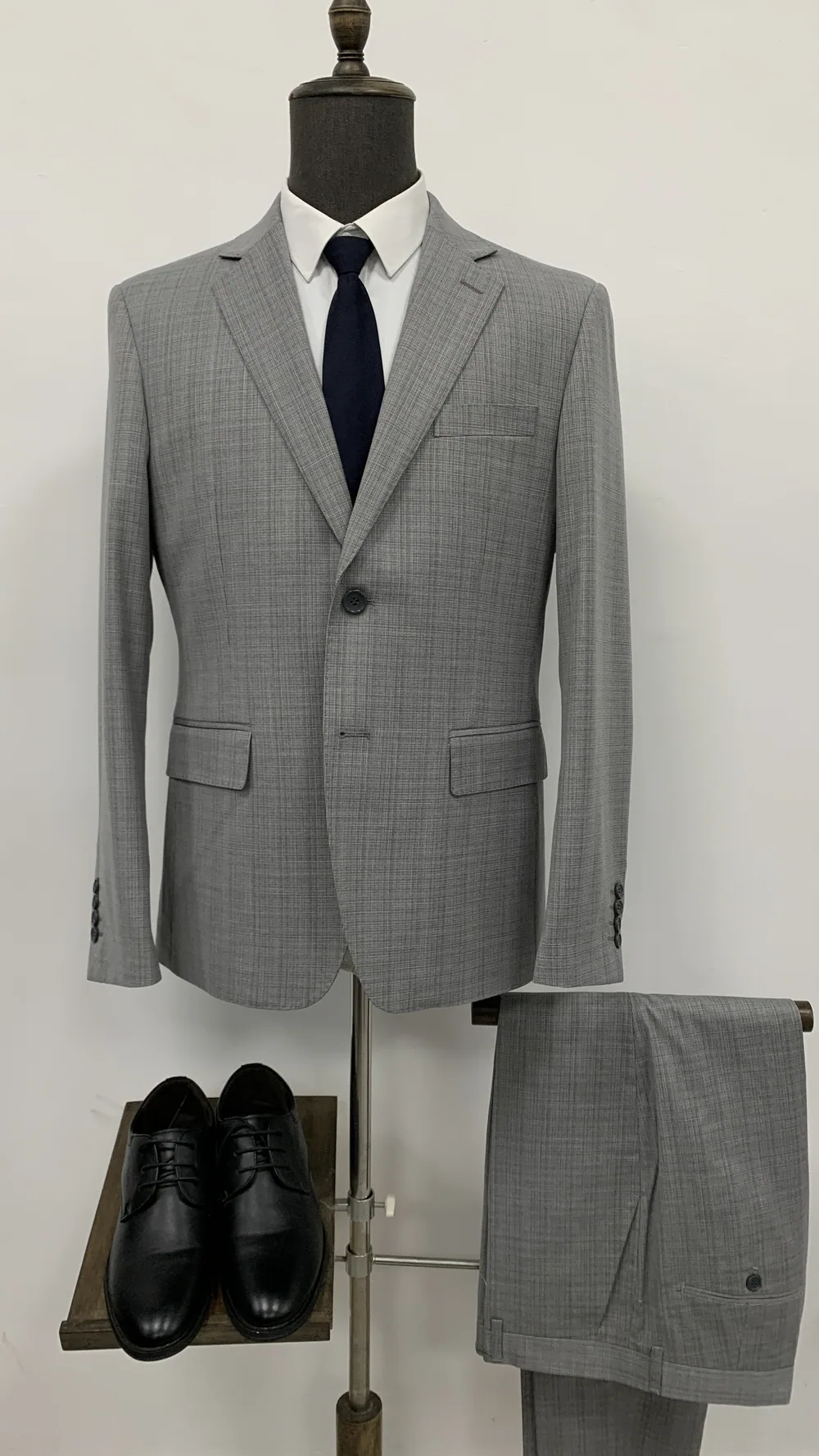 3615-53 - Men's Suits by Right Luck