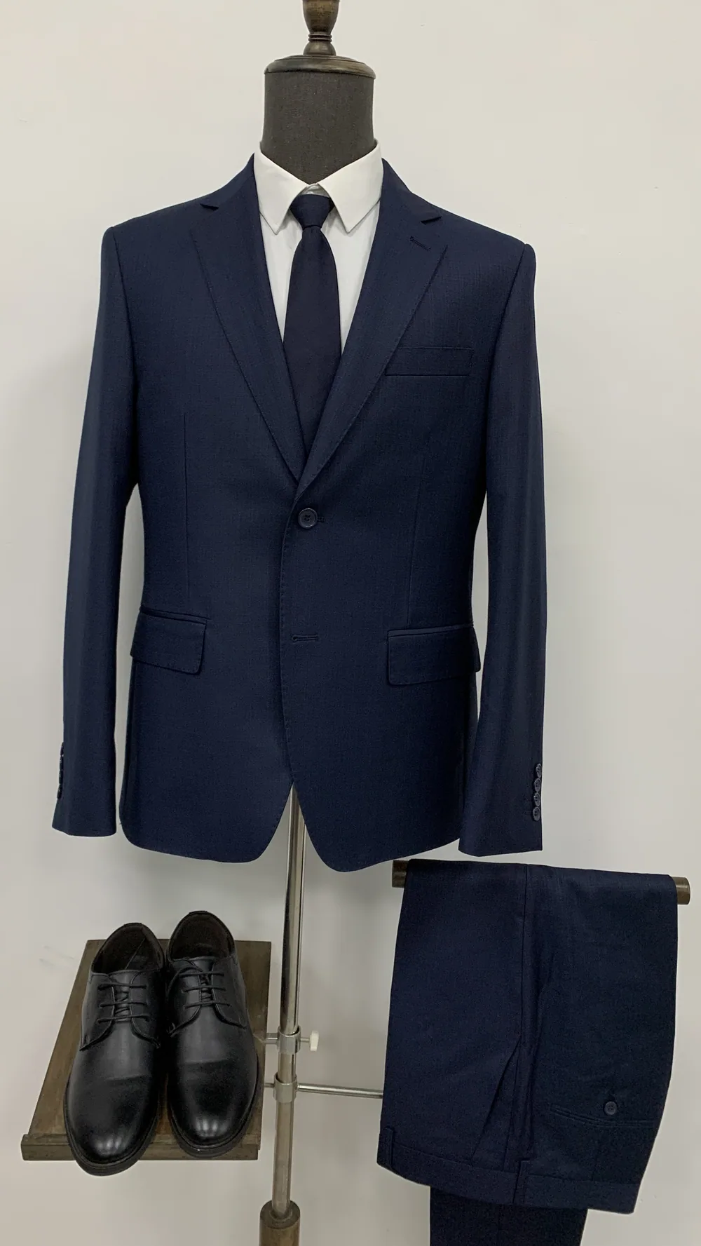 3705-6 - Men's Suits by Right Luck