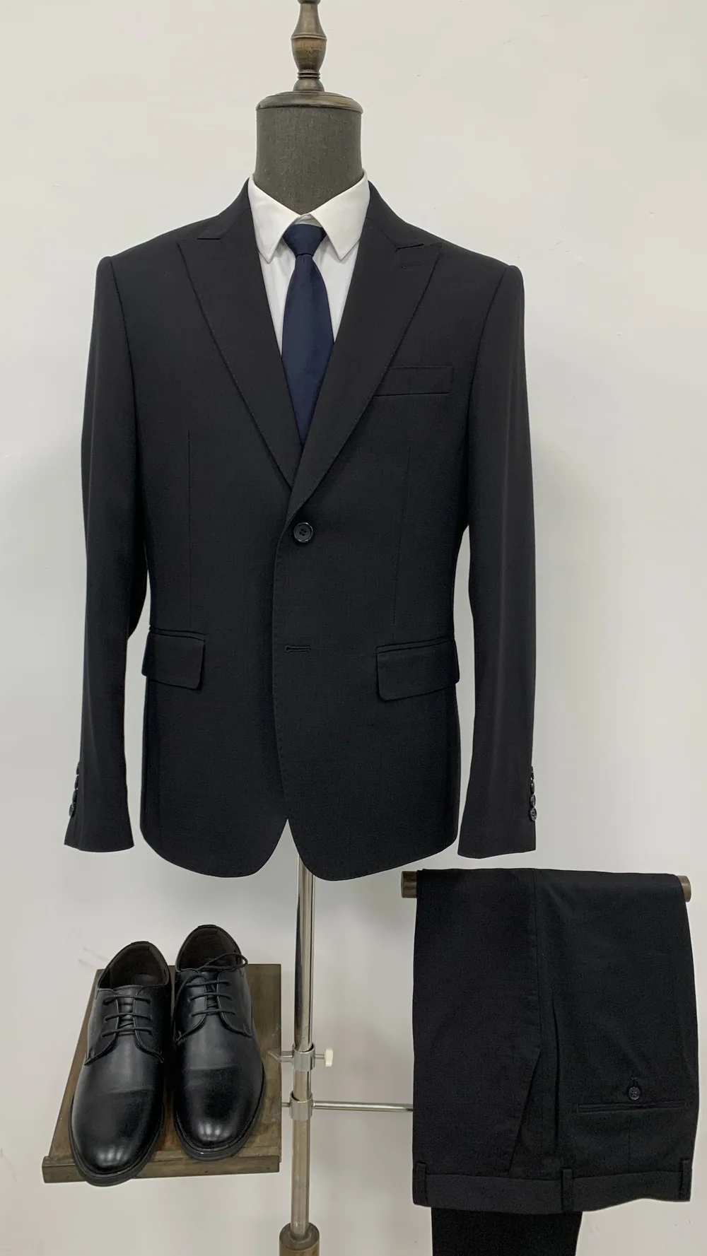724855-17 - Men's Suits by Right Luck