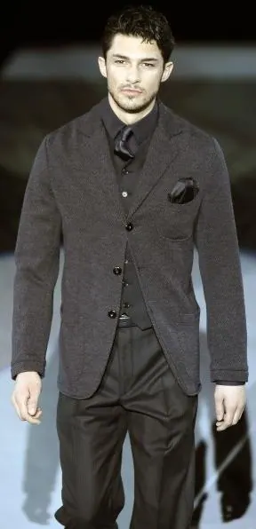 T65 - classics 3 button style by Right Luck