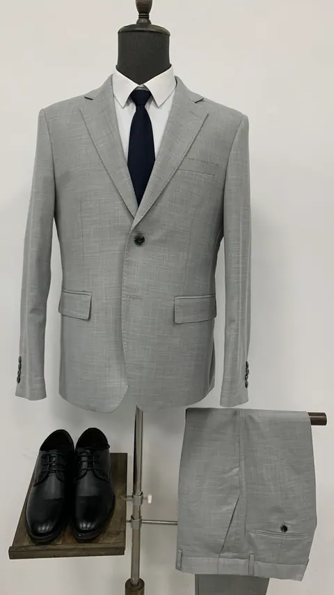 711046-18 - Men's Suits by Right Luck