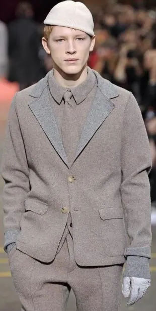 D54 - classics 2 button style by Right Luck