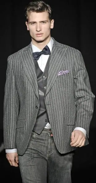 S73 - classics 1 button style by Right Luck