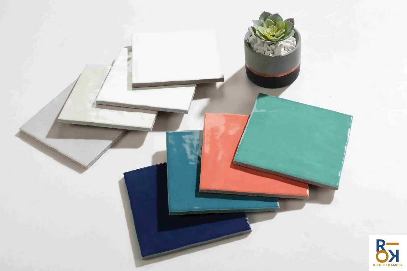 150 × 150 mm Gradient Color Wall Tile