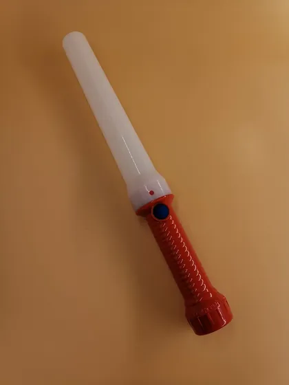 Traffic Baton Safety Wand Marshalling Wand L8965 Red & Green