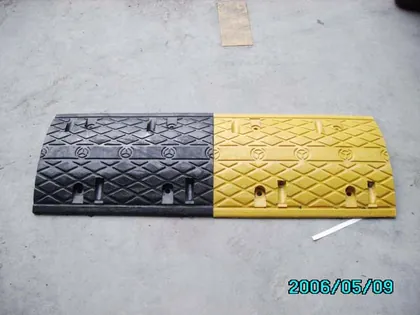 Rubber Speed Hump SH201 | 1-Meter Modular Traffic Safety, AS/NZS Compliant