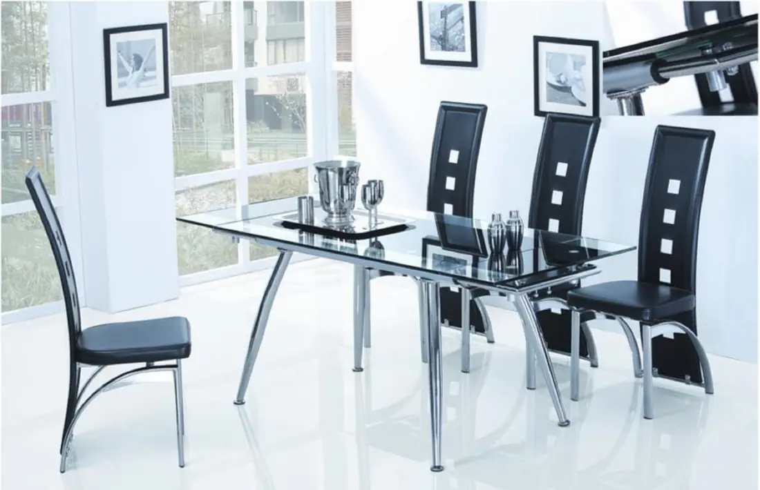 T062 dining table manufactured by Romance Furniture