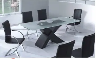 T026 Dining Table