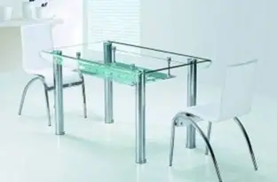 T 068 Dining Table