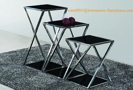 aquare coffee tableA557 Coffee Table