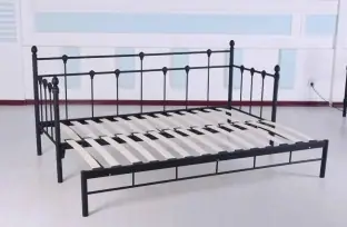b027 Metal Bed