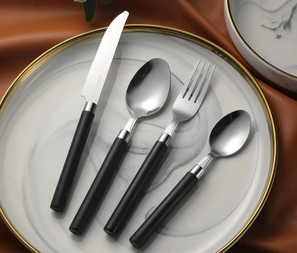 CS732 Stainless Steel Tableware with Plastic Handle