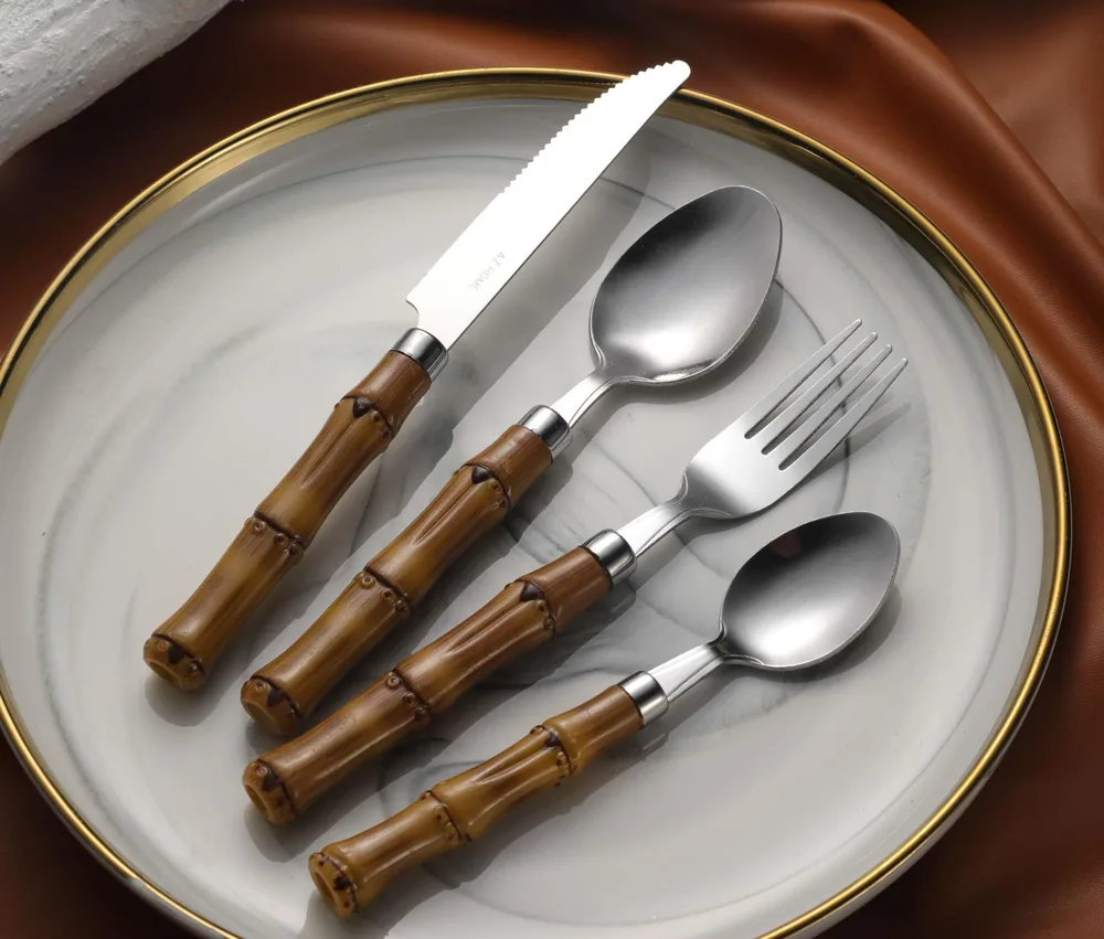 CS815 Stainless Steel Tableware with Plastic Handle