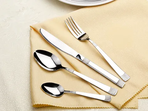 TS0916 24 pcs Stainless Steel Mirror Polish Flatware Cutlery Tableware