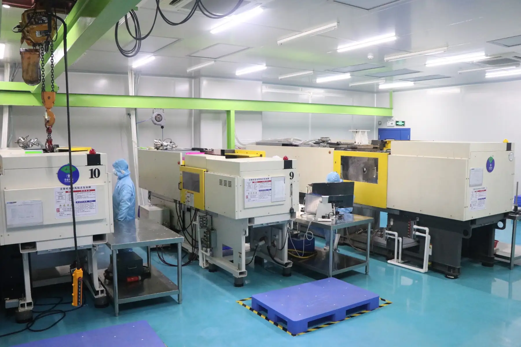Precision Injection Molding For Medical Device Makers