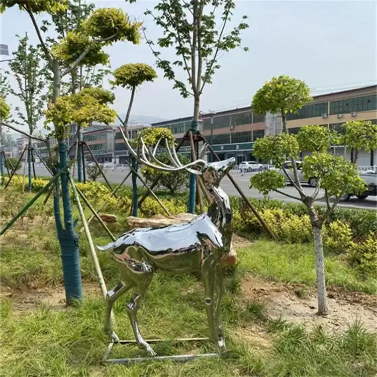 stainless steel deer sculpture (3)