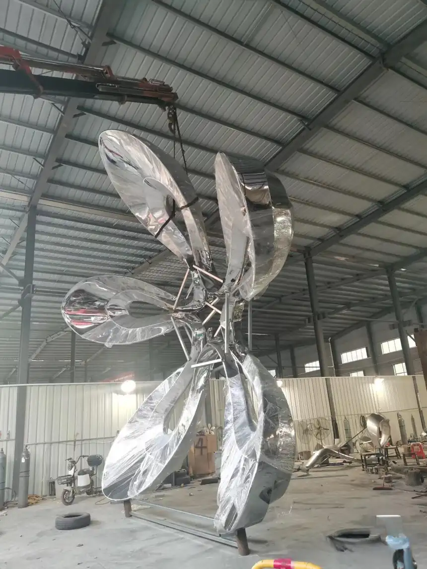 Modern Art Sculpture