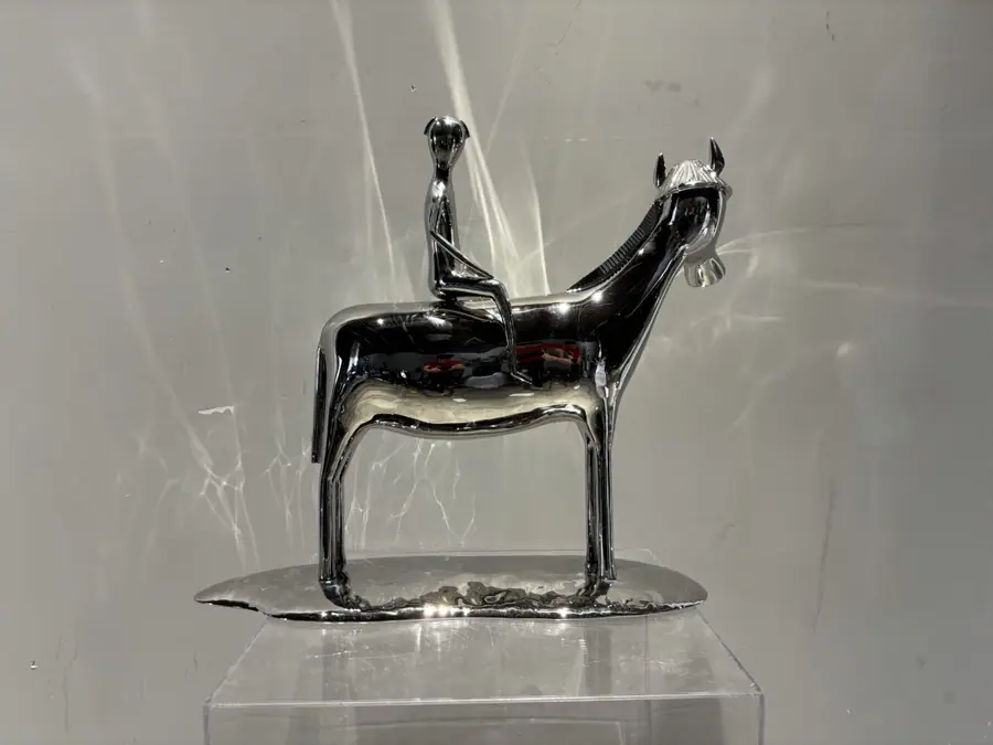 Knight Sculpture
